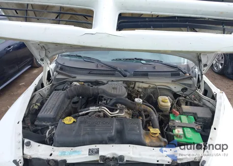 2000 Dodge Dakota Slt/Sport z USA, uszkodzony, nr VIN 1B7GL2AX3YS718767